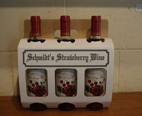 Schmidts Strawberry Winery - Accommodation Bookings 4