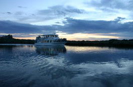 Tamboi Queen Cruises - Accommodation Bookings 1