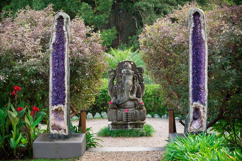 Crystal Castle & Shambhala Gardens - Accommodation Bookings 3