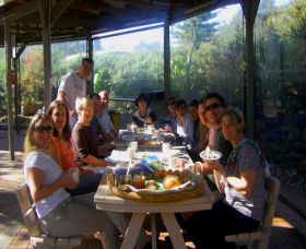 VictorsFood - Accommodation Bookings 1