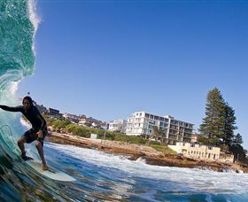 Manly Surf Guide - Accommodation Bookings 2
