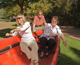Sculpture Garden Campbelltown - Accommodation Bookings 5