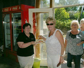 Hawkesbury Valley Heritage Tours - Accommodation Bookings 0