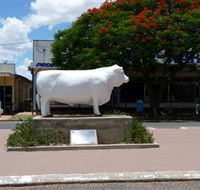 Aramac - The White Bull - Accommodation Bookings