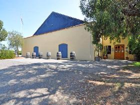 Currency Creek Winery And Restaurant - Accommodation Bookings 1
