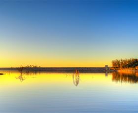 Fairbairn Dam, Lake Maraboon - Accommodation Bookings 2