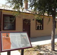 The Old Printery Building and The Bolt Exhibition - Accommodation Bookings