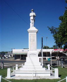 Sarina War Memorial - Accommodation Bookings 2