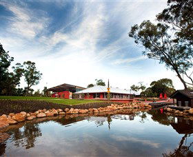 Savannah Visitor Plaza, Taronga Western Plains Zoo Dubbo - Accommodation Bookings 2