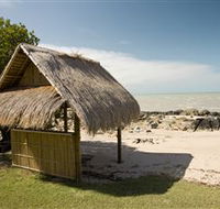 Dugong Sanctuary - Clairview - Accommodation Bookings