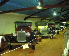 McFeeters Motor Museum And Visitor Information Centre - Accommodation Bookings 3