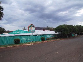 Muzzys Hardware - Accommodation Bookings 0