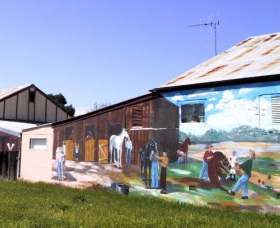 Mendooran Mural Town - Accommodation Bookings 0