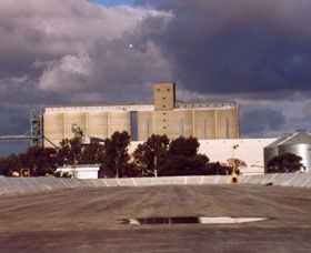 Co-operative Bulk Handling (CBH) Wheat Storage And Transfer Depot - Accommodation Bookings 1