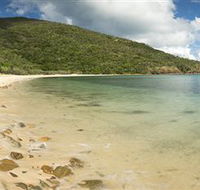 Connie Bay on Keswick Island - Accommodation Bookings