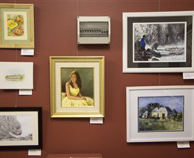 Merri View Gallery - Accommodation Bookings 1