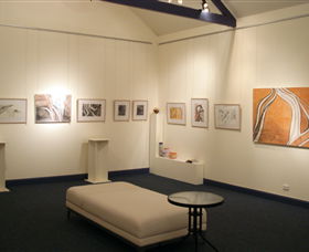 Jayes Gallery And Cafe - Accommodation Bookings 3