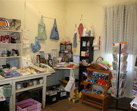 Culcairn Red Cross Craft Shop - Accommodation Bookings 1