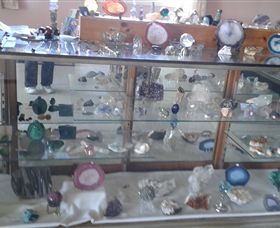 Beechworth Stoneage Gems - Accommodation Bookings 4
