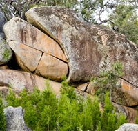 Frog Rock - Accommodation Bookings