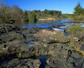 Kambah Pool To Pine Island - Accommodation Bookings 0