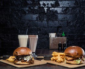 Shorty's Bar - Accommodation Bookings 1