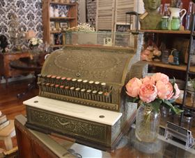 Peachtree Antiques - Accommodation Bookings 8