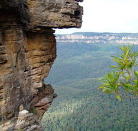 Three Sisters - Honeymoon Bridge - Accommodation Bookings