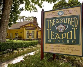 Bygone Beautys Treasured Teapot Museum And Tearooms - Accommodation Bookings 3