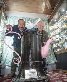 Bygone Beautys Treasured Teapot Museum And Tearooms - Accommodation Bookings 7