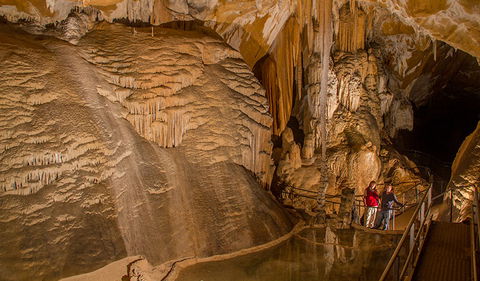 Junction Cave - Accommodation Bookings 1