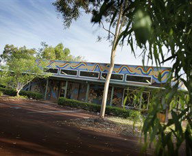 Maalinup Aboriginal Gallery - Accommodation Bookings 3