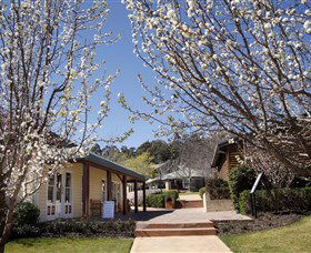Hunter Valley Gardens Shopping Village - Accommodation Bookings 2