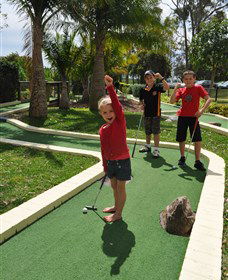 Hunter Valley Aqua Golf And Putt Putt - Accommodation Bookings 0