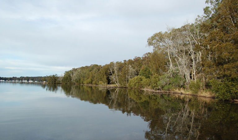 Chain Valley Bay NSW Accommodation Bookings