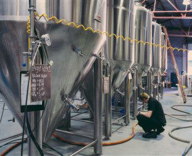 4 Pines Brewing Company - Accommodation Bookings 6