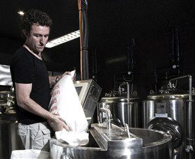 4 Pines Brewing Company - Accommodation Bookings 4