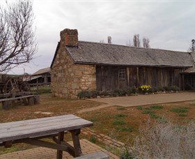 The Early Settlers Hut - Accommodation Bookings 1