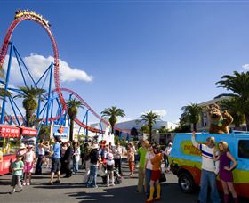Warner Bros. Movie World - Accommodation Bookings 3