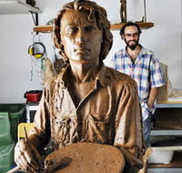 Damien Lucas Sculpture and Design - Accommodation Bookings