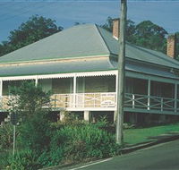 Maclean Stone Cottage and Bicentennial Museum - Accommodation Bookings