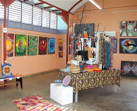 Dunghutti Ngaku Aboriginal Art Gallery - Accommodation Bookings 0