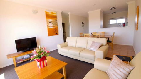 Margarets Beach Resort - Accommodation Bookings 3
