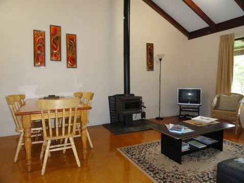 Tinglewood Cabins - Accommodation Bookings 0