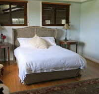 The Loch Barn - Accommodation Bookings