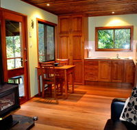 Waterfall Hideout-Rainforest Cabin for Couples - Accommodation Bookings