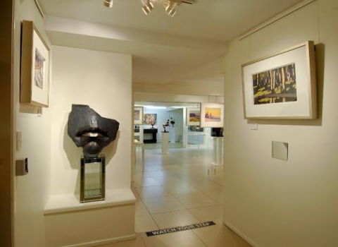Art Nuvo Gallery - Accommodation Bookings 1