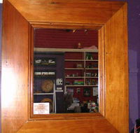 Eltham Village Gallery  Trading Company - Accommodation Bookings