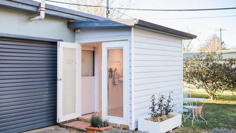 Gallery Of Small Things - Accommodation Bookings 0