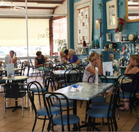 Inspirations Cafe Gift and Patchwork Gallery